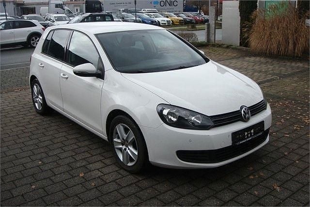 Gebraucht VW Golf VI 80 PS (58 kW) 2009 Weiß Kleinwagen