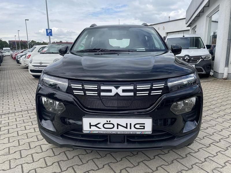 Gebraucht Dacia Spring Essentiel 19 kW (26 PS) 2023 Magmaschwarz Kleinwagen