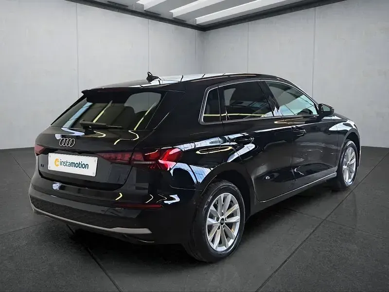 Neu Audi A3 Sportback 116 PS (85 kW) 2026 Schwarz Kleinwagen