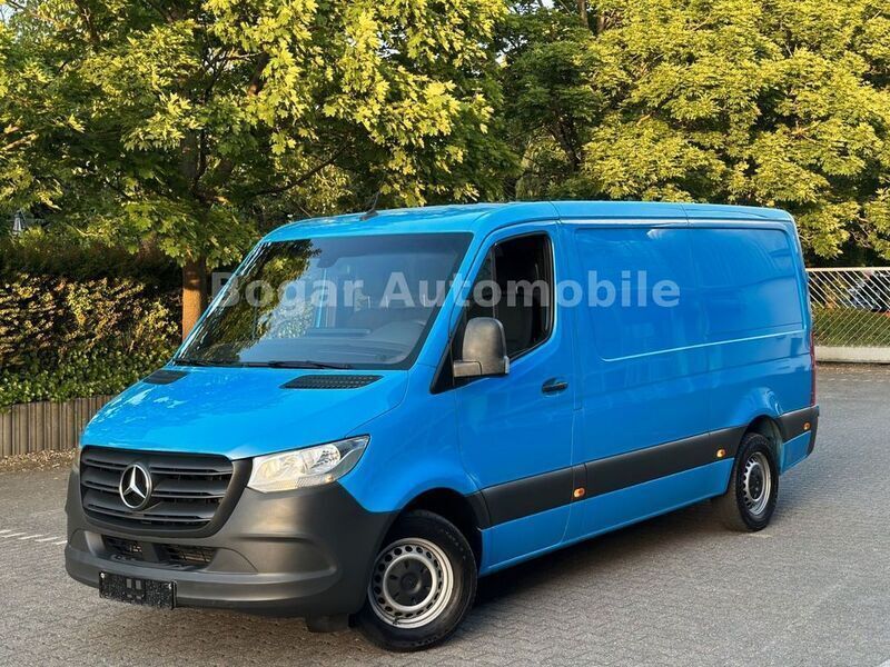 Himmelblau Gebraucht 2019 Mercedes Sprinter Van | 21.896 € (Guter Preis) - Bild 1/4