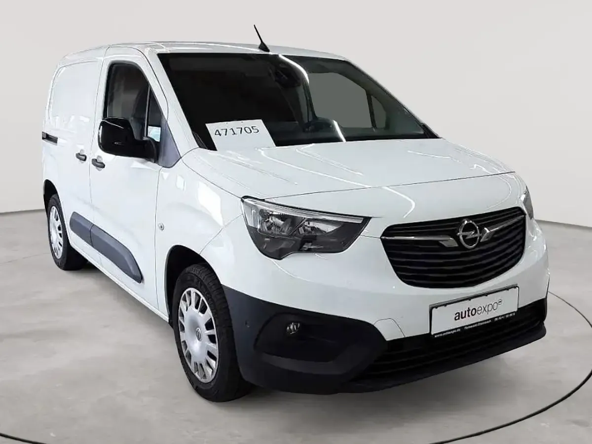 Gebraucht Opel Combo Edition 131 PS (96 kW) 2022 Van / Kleinbus