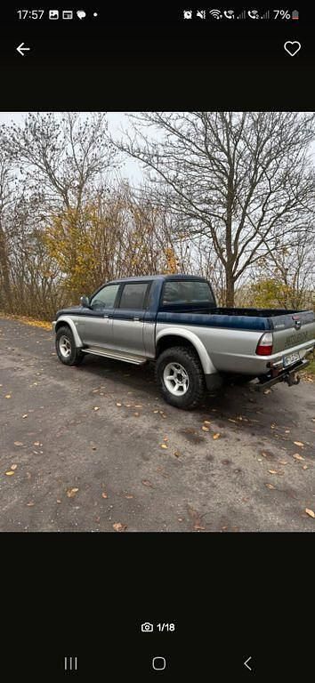 Blau Gebraucht 2002 Mitsubishi L200 Abholung | 6.000 € (Fairer Preis) - Bild 1/1
