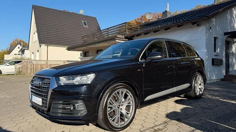 Schwarz Gebraucht 2019 Audi Q7 S-Line SUV | 31.900 € (Superpreis) - Bild 1/4