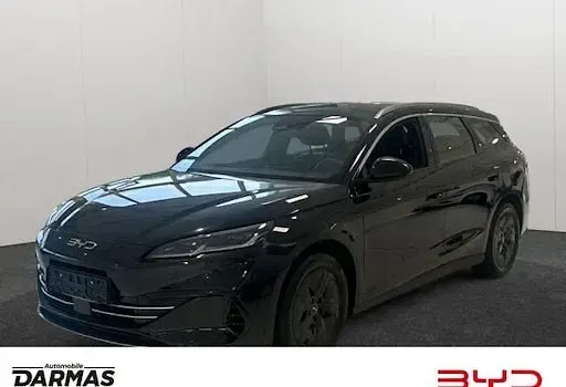 Używany BYD Seal Boost 184 KM (135 kW) 2025 Czarny Kombi