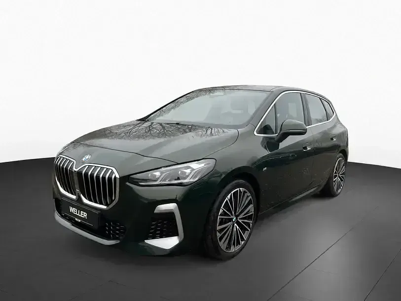 Gebraucht BMW 223 Active Tourer Performance 218 PS (160 kW) 2023 Grün Van / Kleinbus
