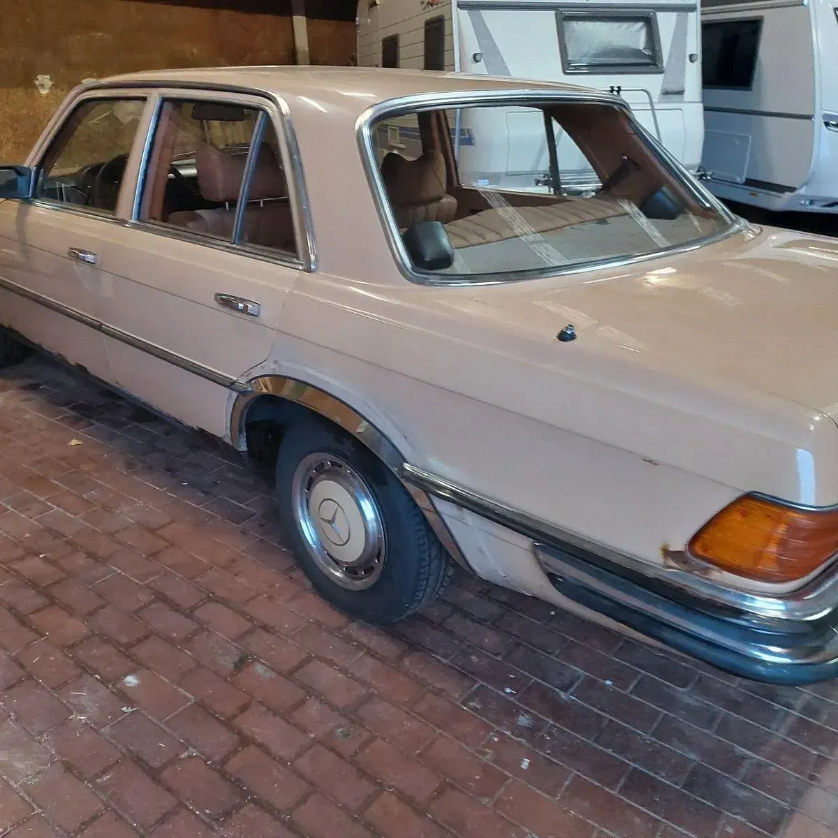 Gebraucht Mercedes S280 218 PS (160 kW) 1975 Beige Limousine
