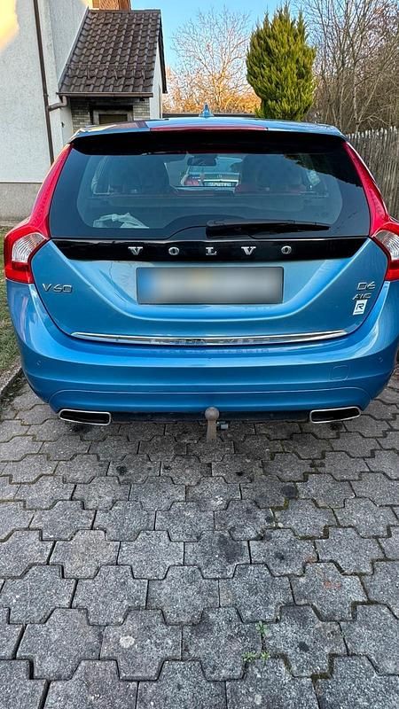 Gebraucht Volvo V60 R-Design 288 PS (211 kW) 2013 Blau Kombi