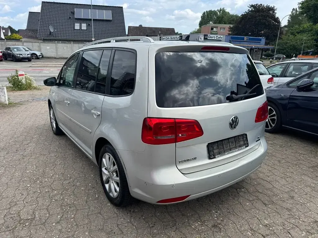 Gebraucht VW Touran Style 150 PS (110 kW) 2011 Grau Van / Kleinbus
