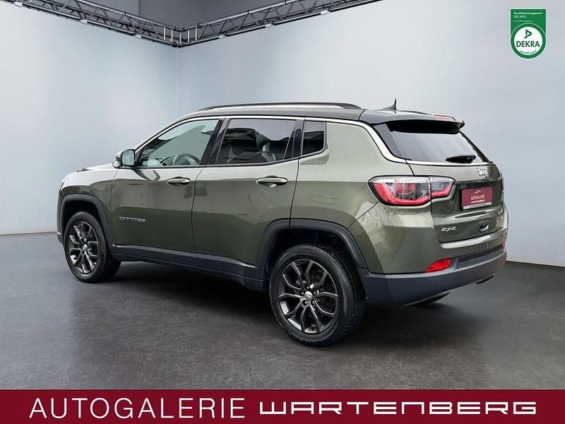 Gebraucht Jeep Compass Limited 170 PS (125 kW) 2020 Grün SUV