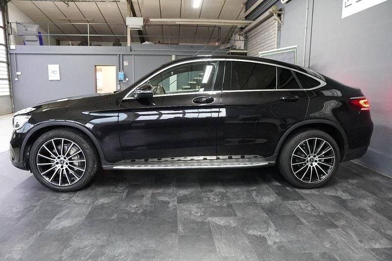 Gebraucht Mercedes GLC220 AMG 194 PS (142 kW) 2020 Schwarz Coupé