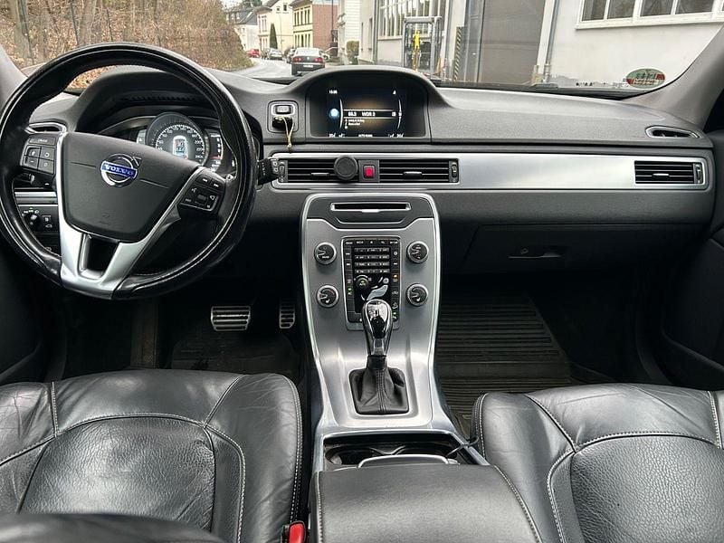 Gebraucht Volvo XC70 215 PS (158 kW) 2014 Schwarz Kombi