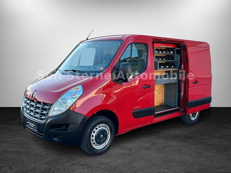 Second-hand Renault Master 101 CP (74 kW) 2014 Roșu Van