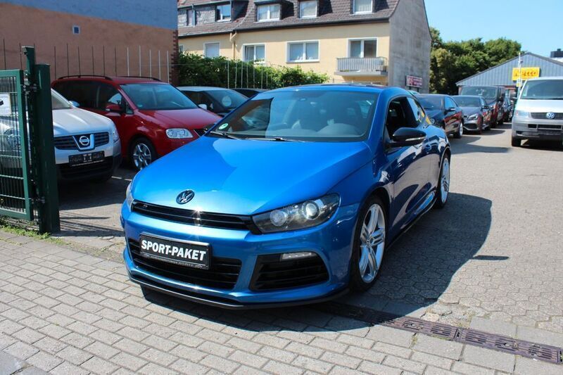 Blau Gebraucht 2013 VW Scirocco R-line Coupé | 16.850 € - Bild 1/4
