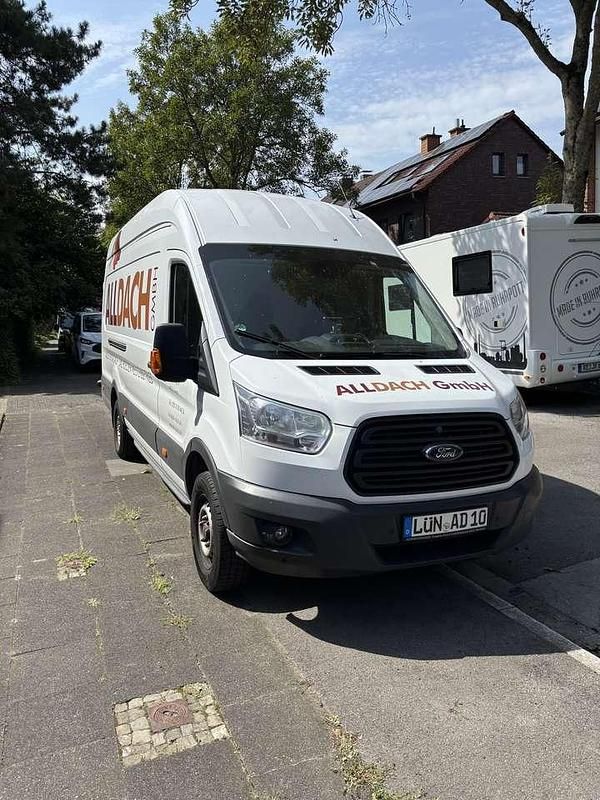 Weiß Gebraucht 2016 Ford Transit Van | 12.500 € (Fairer Preis) - Bild 1/4