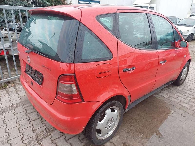 Gebraucht Mercedes A160 Elegance 102 PS (75 kW) 1998 Rot Kleinwagen
