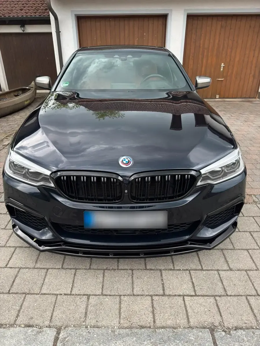 Gebraucht BMW M550 Performance 462 PS (339 kW) 2017 Schwarz Limousine