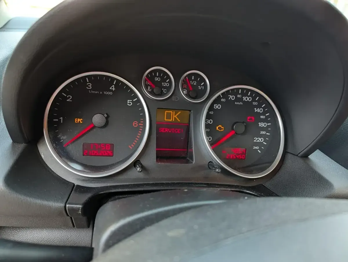 Gebraucht Audi A2 75 PS (55 kW) 2002 Schwarz Kleinwagen