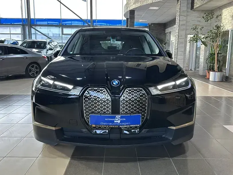 Gebraucht BMW iX 239 kW (326 PS) 2023 Schwarz SUV