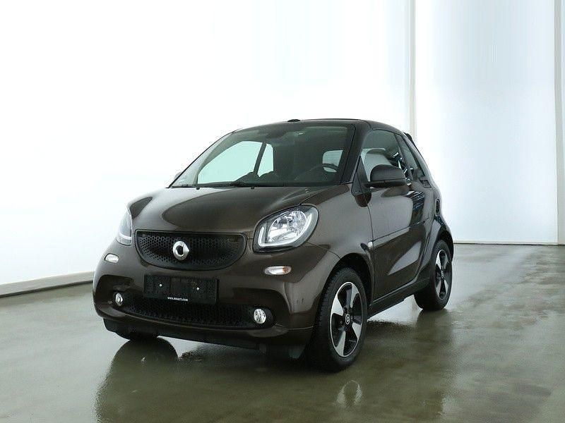 Gebraucht Smart ForTwo Cabrio 90 PS (66 kW) 2018 Braun Cabrio