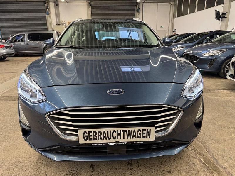 Gebraucht Ford Focus Cool & Connect 120 PS (88 kW) 2021 Blau Limousine
