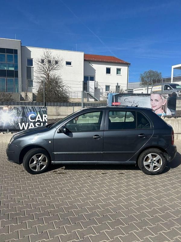 Gebraucht Skoda Fabia Classic 75 PS (55 kW) 2006 Grau Limousine