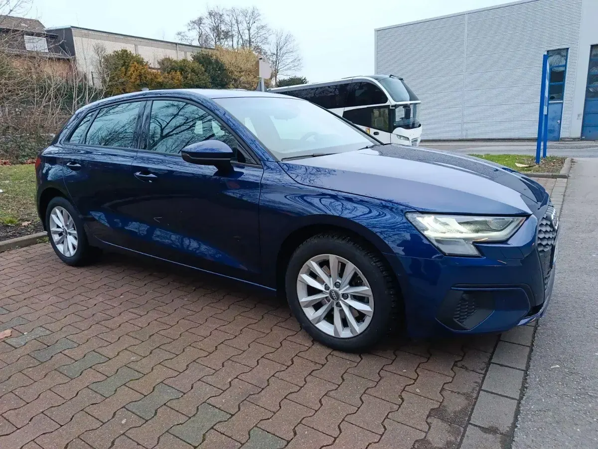 Gebraucht Audi A3 150 PS (110 kW) 2020 Blau Limousine
