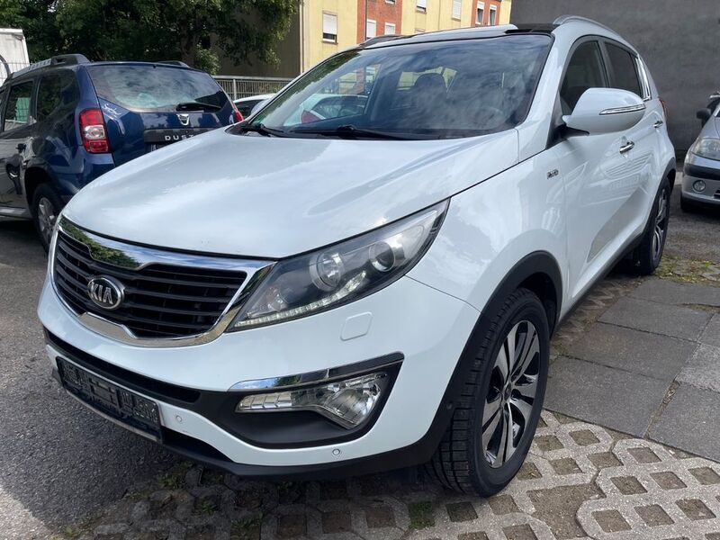 Weiß Gebraucht 2013 Kia Sportage SUV | 8.990 € (Fairer Preis) - Bild 1/4