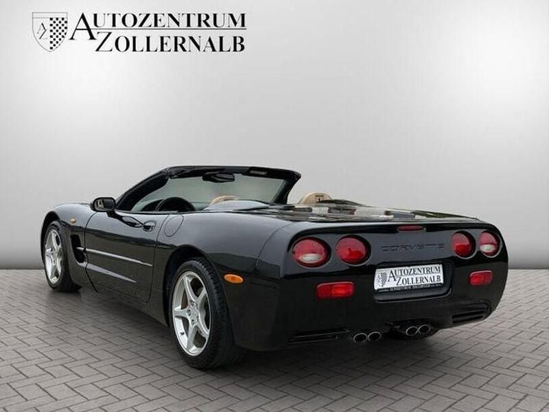 Używany Corvette C5 610 KM (448 kW) 2005 Czarny Kabriolet