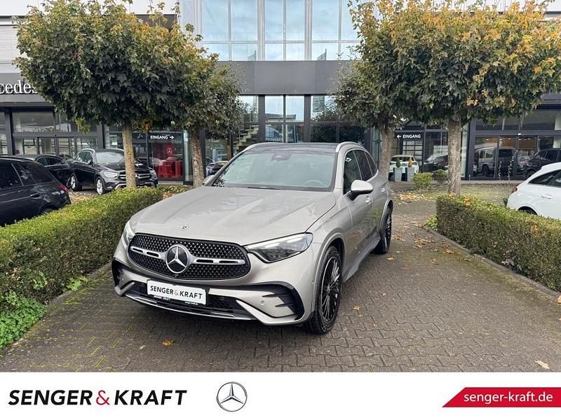 Silber Gebraucht 2023 Mercedes GLC300e SUV | 57.240 € (Guter Preis) - Bild 1/4