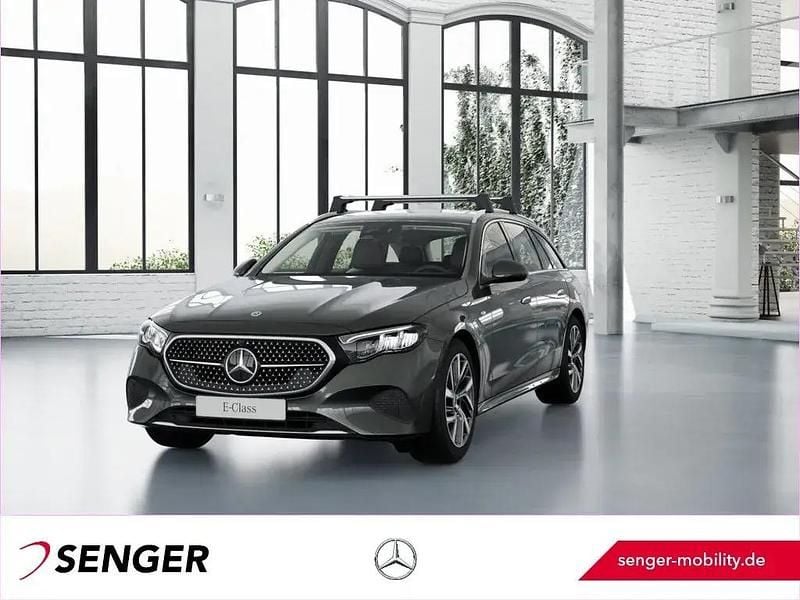 Gebraucht Mercedes E300 Avantgarde 204 PS (150 kW) 2025 Lack graphitgrau Kombi