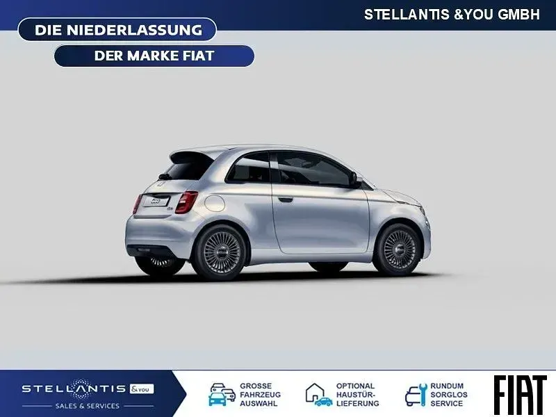 Neu Fiat 500e Icon 86 kW (118 PS) 2026 Schwarz Limousine