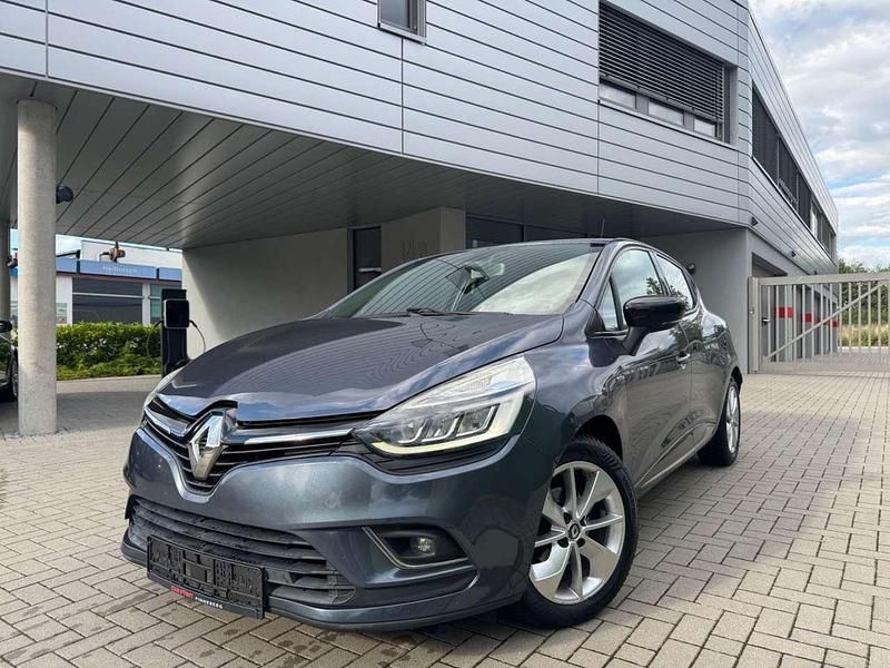 Grau Gebraucht 2016 Renault Clio IV LIMITED Kleinwagen | 6.190 € (Fairer Preis) - Bild 1/4