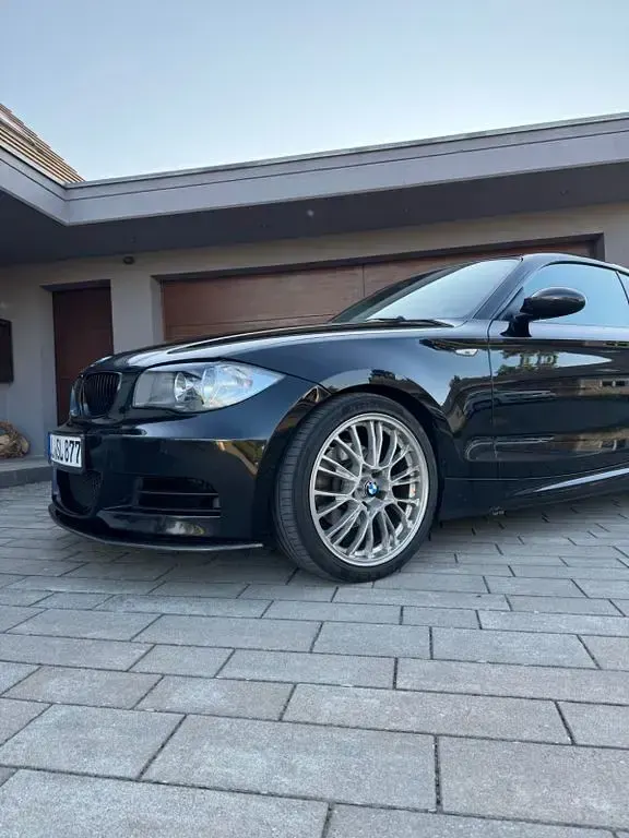 Gebraucht BMW 120 Coupé Performance 170 PS (125 kW) 2009 Schwarz Coupé