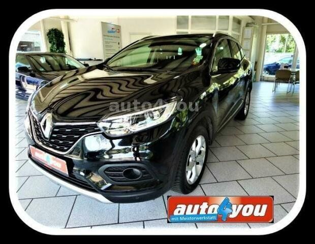 Schwarz metallic Gebraucht 2019 Renault Kadjar LIMITED Deluxe SUV | 19.970 € (Teuer) - Bild 1/4