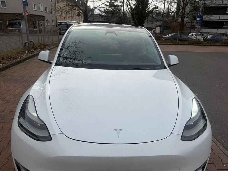 Gebraucht Tesla Model Y Long Range AWD 378 kW (514 PS) 2023 Weiß SUV
