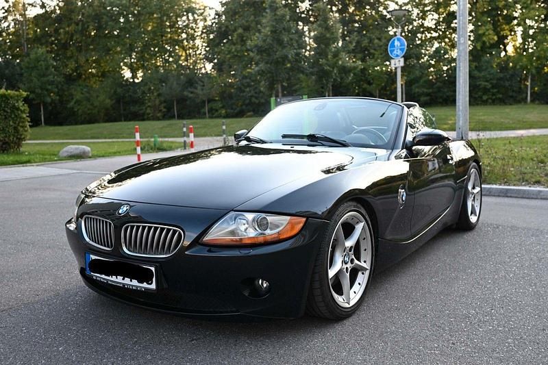 Schwarz Gebraucht 2004 BMW Z4 M Sport Cabrio | 10.500 € (Superpreis) - Bild 1/4