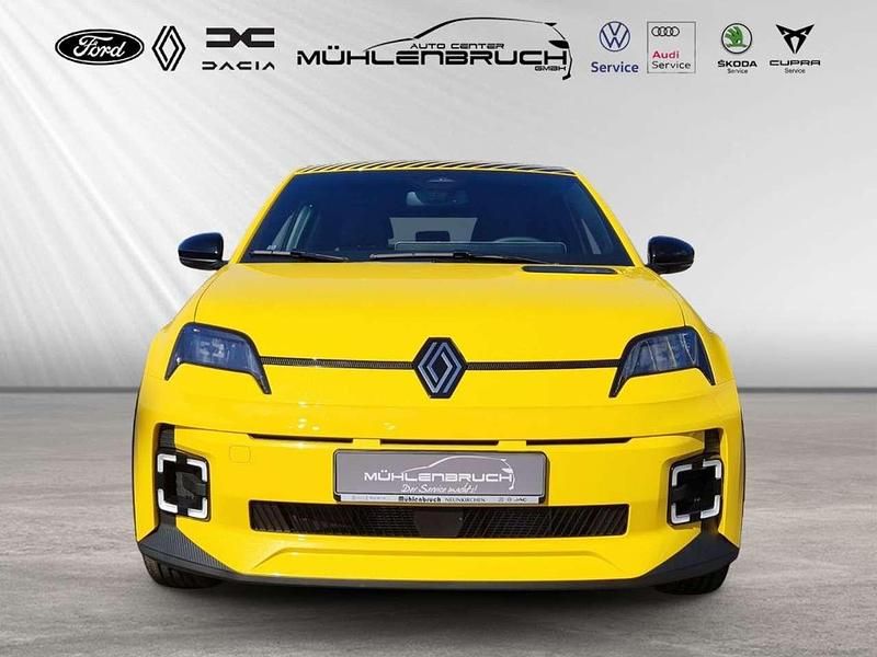 Neu Renault 5 E-Tech Urban 89 kW (122 PS) 2025 Gelb Limousine