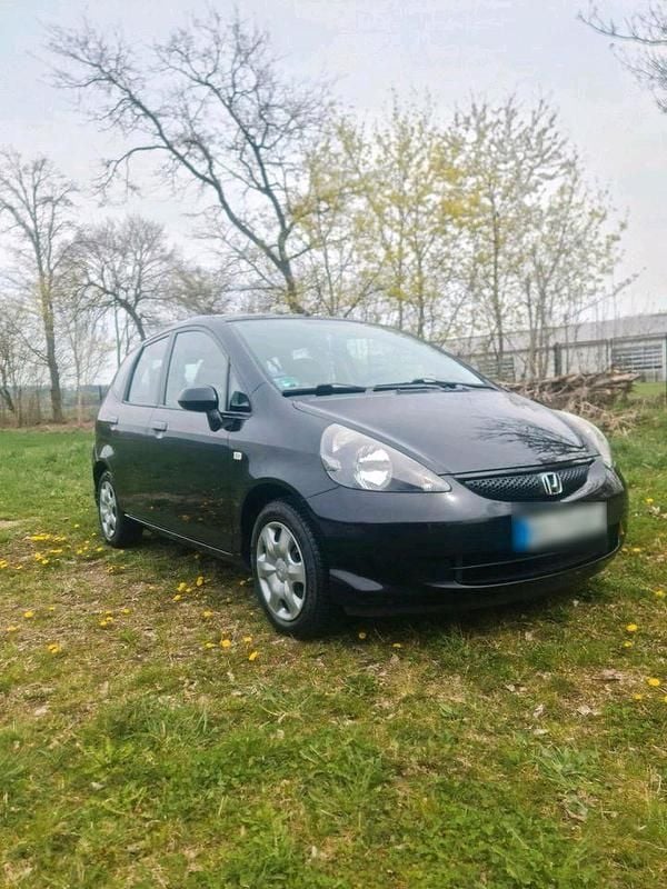 Gebraucht Honda Jazz 77 PS (56 kW) 2006 Schwarz Kleinwagen