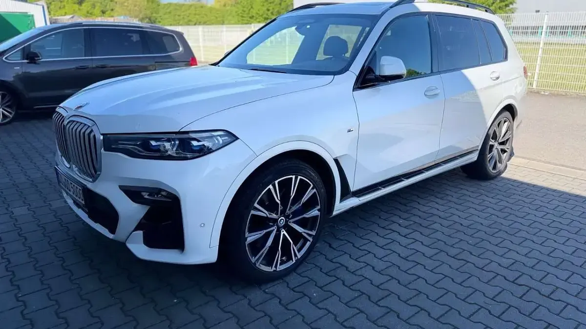 Gebraucht BMW X7 M Sport 265 PS (194 kW) 2019 Weiß SUV