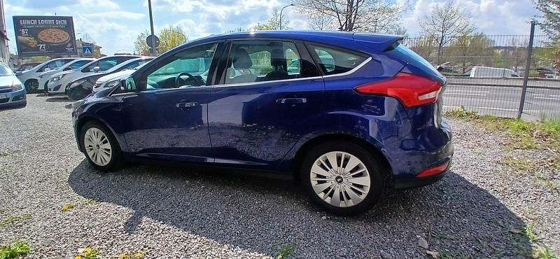 Second-hand Ford Focus 125 CP (91 kW) 2018 Albastru Berlinǎ