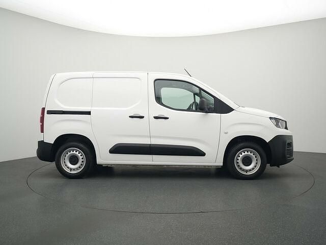 Gebraucht Peugeot Partner Premium 99 PS (72 kW) 2019 Banquise weiss Van / Kleinbus