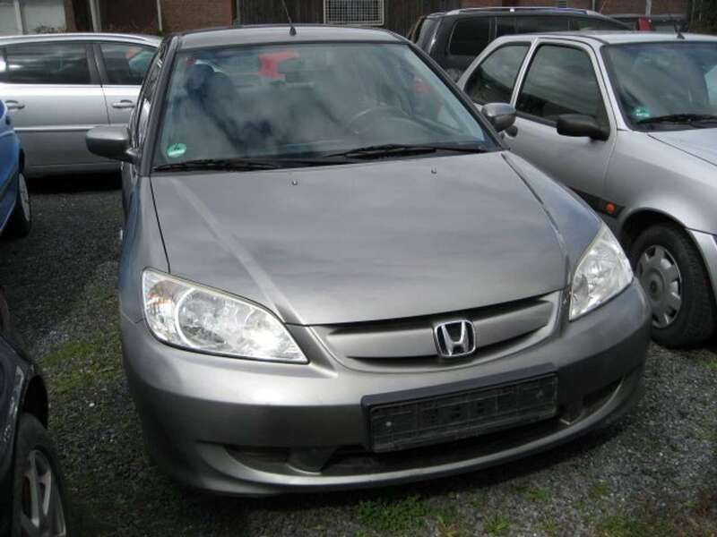 Grau Gebraucht 2005 Honda Civic Hybrid Limousine | 2.899 € - Bild 1/4