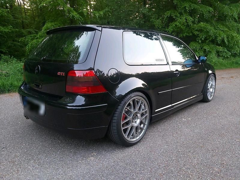 Gebraucht VW Golf IV Edition 180 PS (132 kW) 2002 Schwarz Limousine