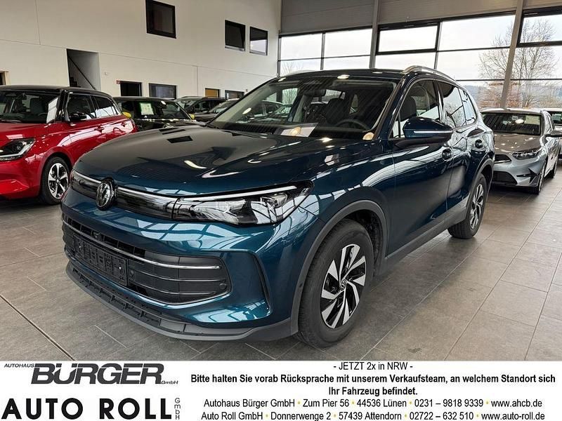 Nightshade blue metallic Gebraucht 2025 VW Tiguan SUV | 39.470 € (Fairer Preis) - Bild 1/4