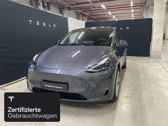 Midnight silver metallic Gebraucht 2022 Tesla Model Y Long Range AWD SUV | 35.100 € (Fairer Preis) - Bild 1/4