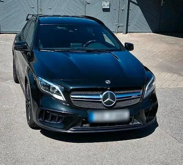 Gebraucht Mercedes GLA45 AMG AMG 381 PS (280 kW) 2019 Schwarz SUV