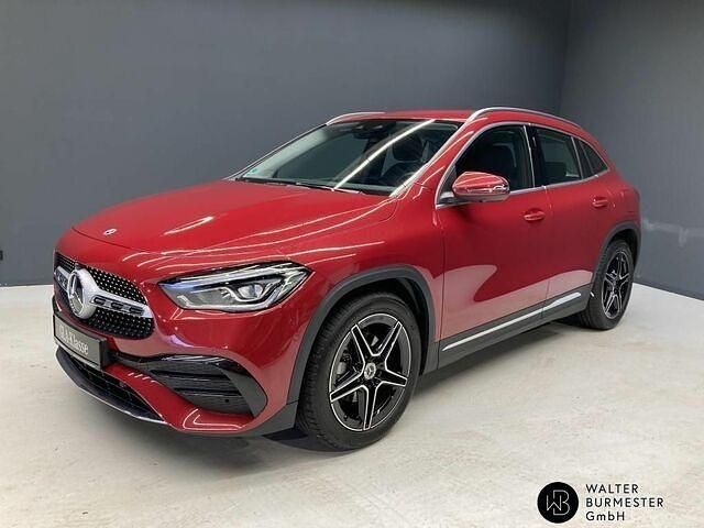 Gebraucht Mercedes GLA200 AMG 163 PS (119 kW) 2023 Rot (993  manufaktur patagonienrot metallic) SUV