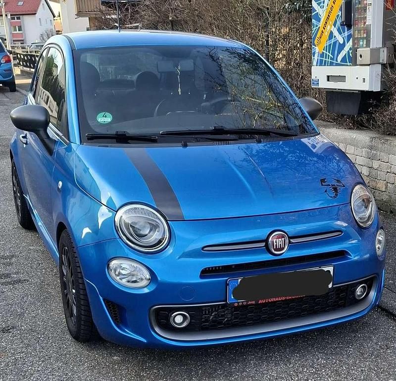 Gebraucht Fiat 500 105 PS (77 kW) 2016 Blau Limousine