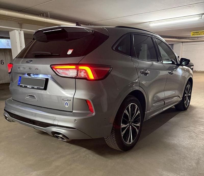 Gebraucht Ford Kuga ST-Line X 190 PS (139 kW) 2021 Silber SUV