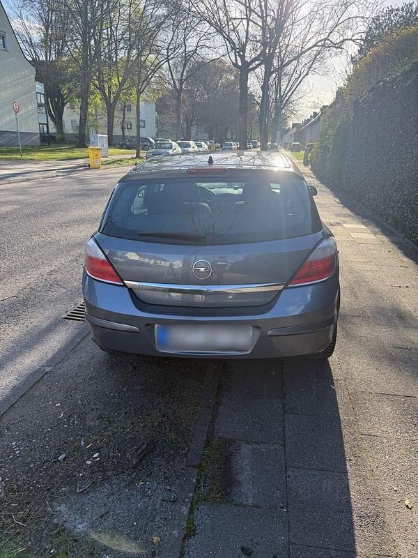 Gebraucht Opel Astra 90 PS (66 kW) 2006 Blau Kombi